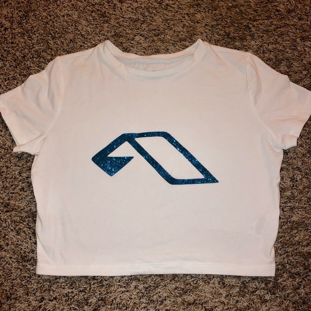 Anjuna crop top ✨